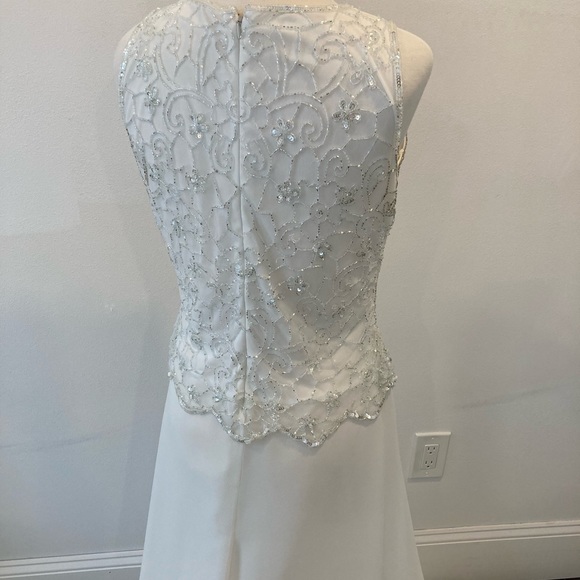 J Kara Full Length White Dress Beaded Scallop Top Fully Lined - Picture 4 of 10